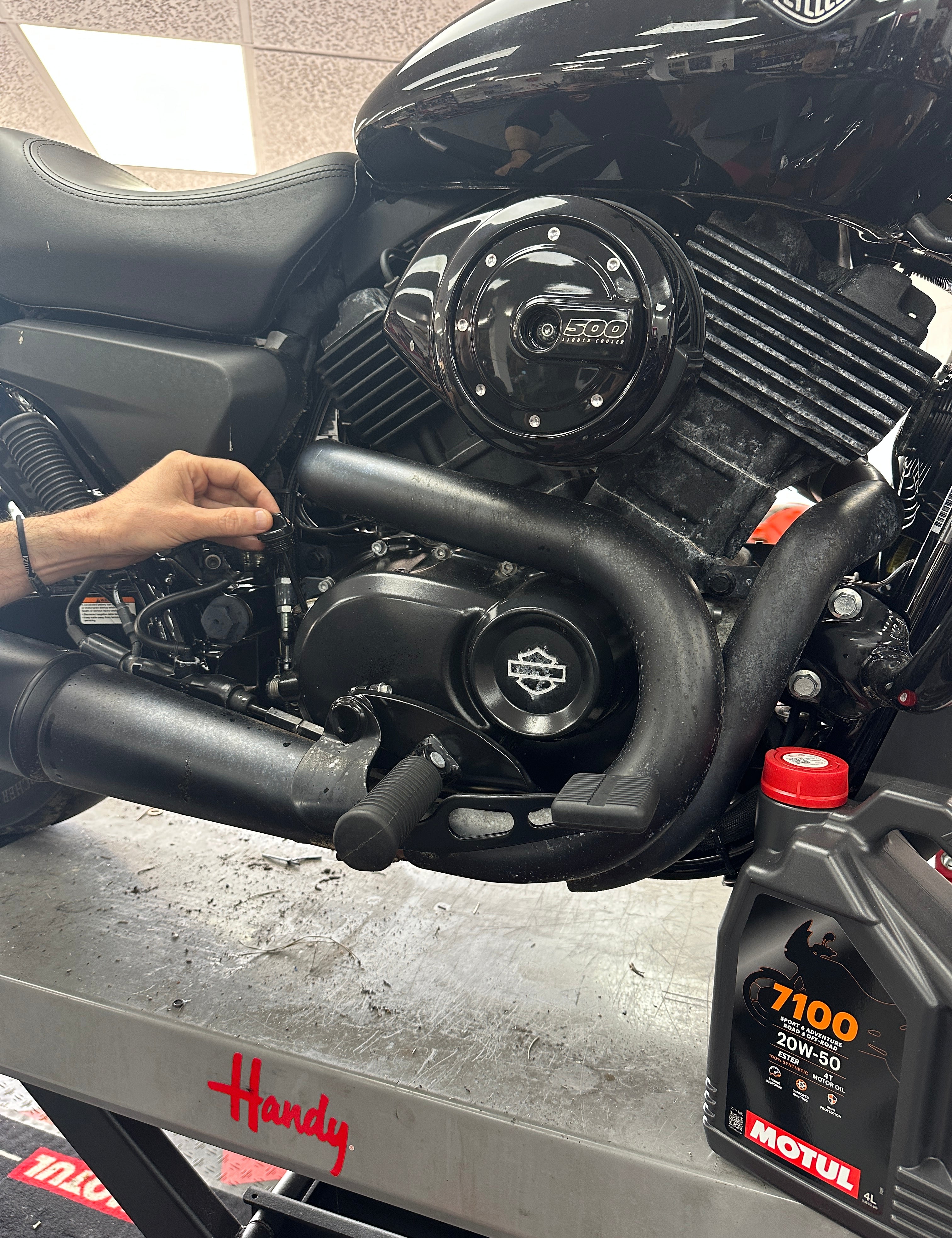 Why Regular Oil Changes Are Essential for Your Motorcycle