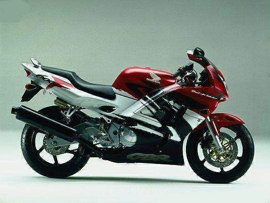 HONDA_CBR600F_97_1.jpg