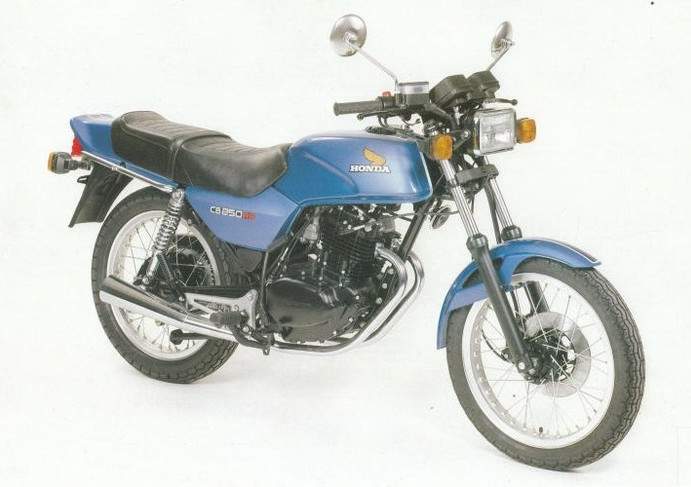 Honda_CB250RS_82.jpg