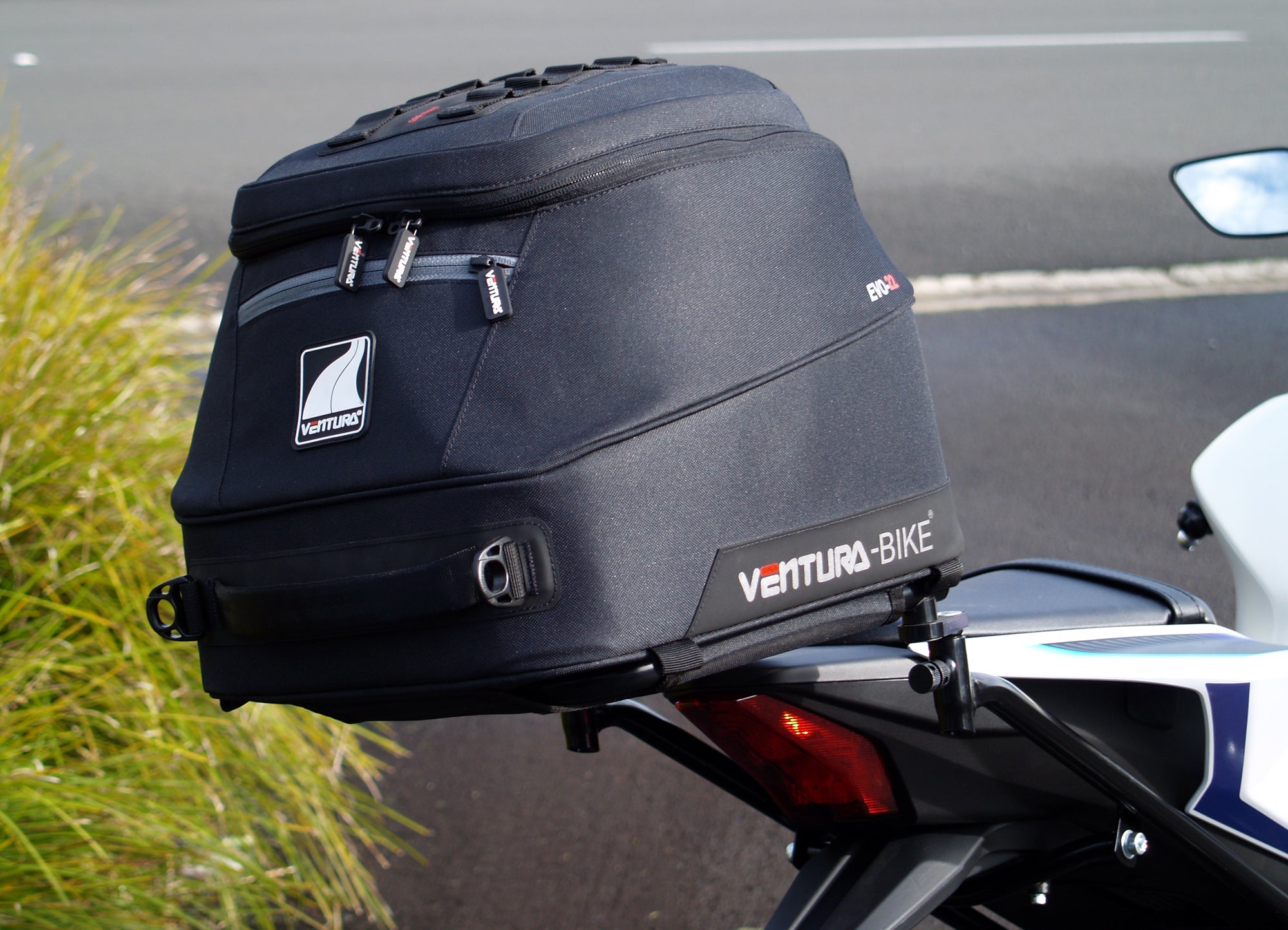 Yamaha YZF-R3 (25 - >)