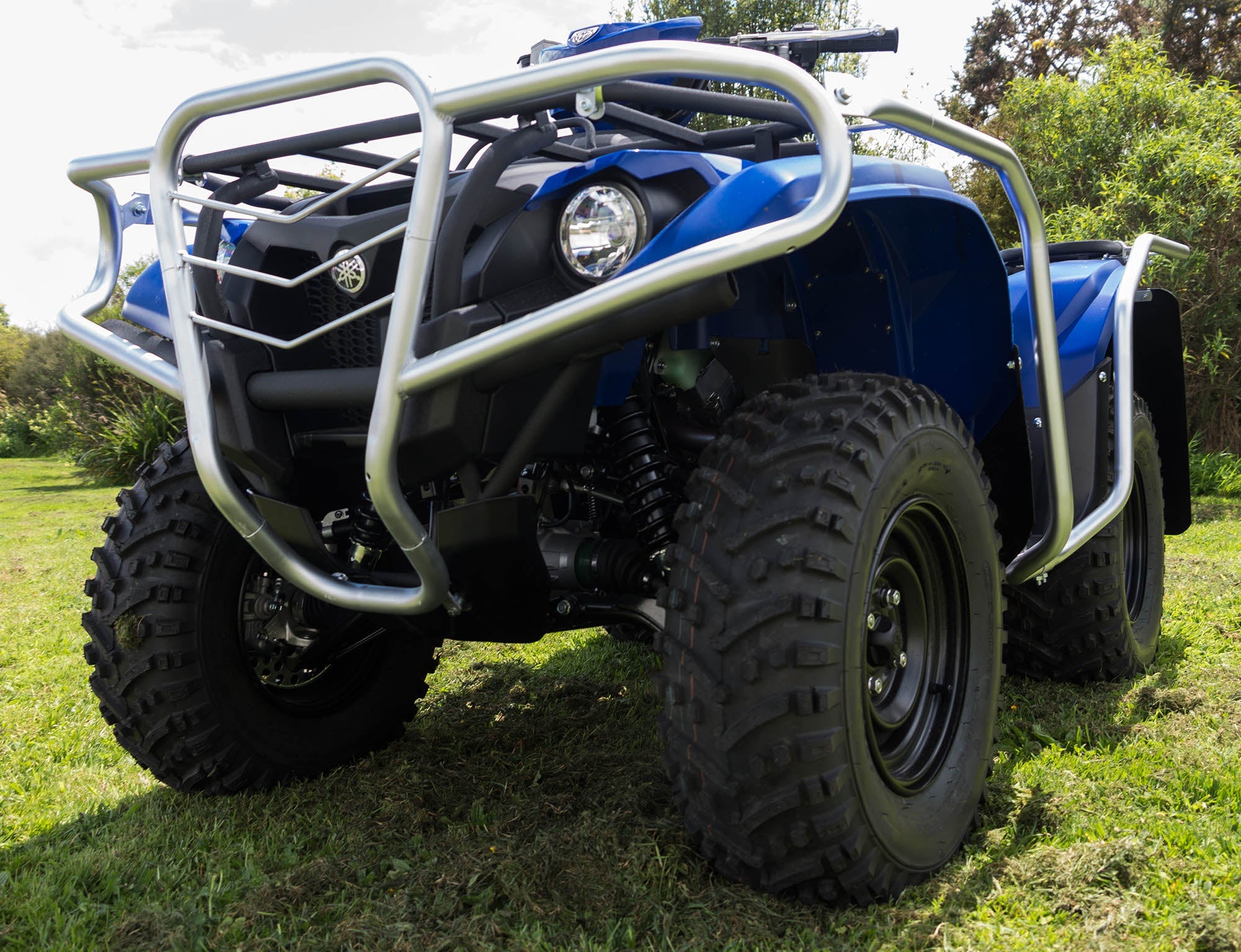 YB18G_Front_Side.jpg