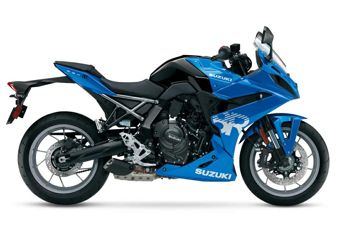 suzuki-gsx-8r-2024-02.jpg