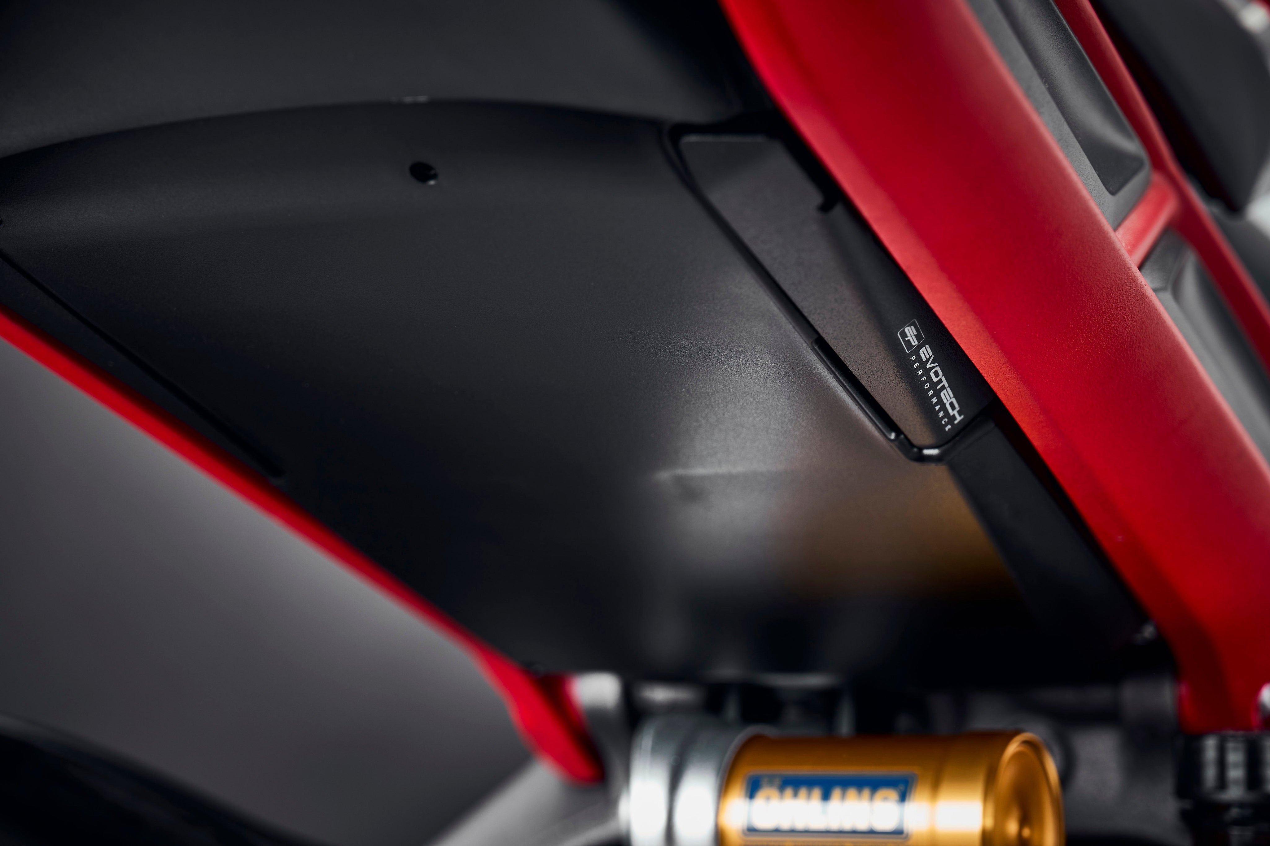 EP Triumph Daytona 675 Footrest Blanking Plate  Kit (2013 - 2017)