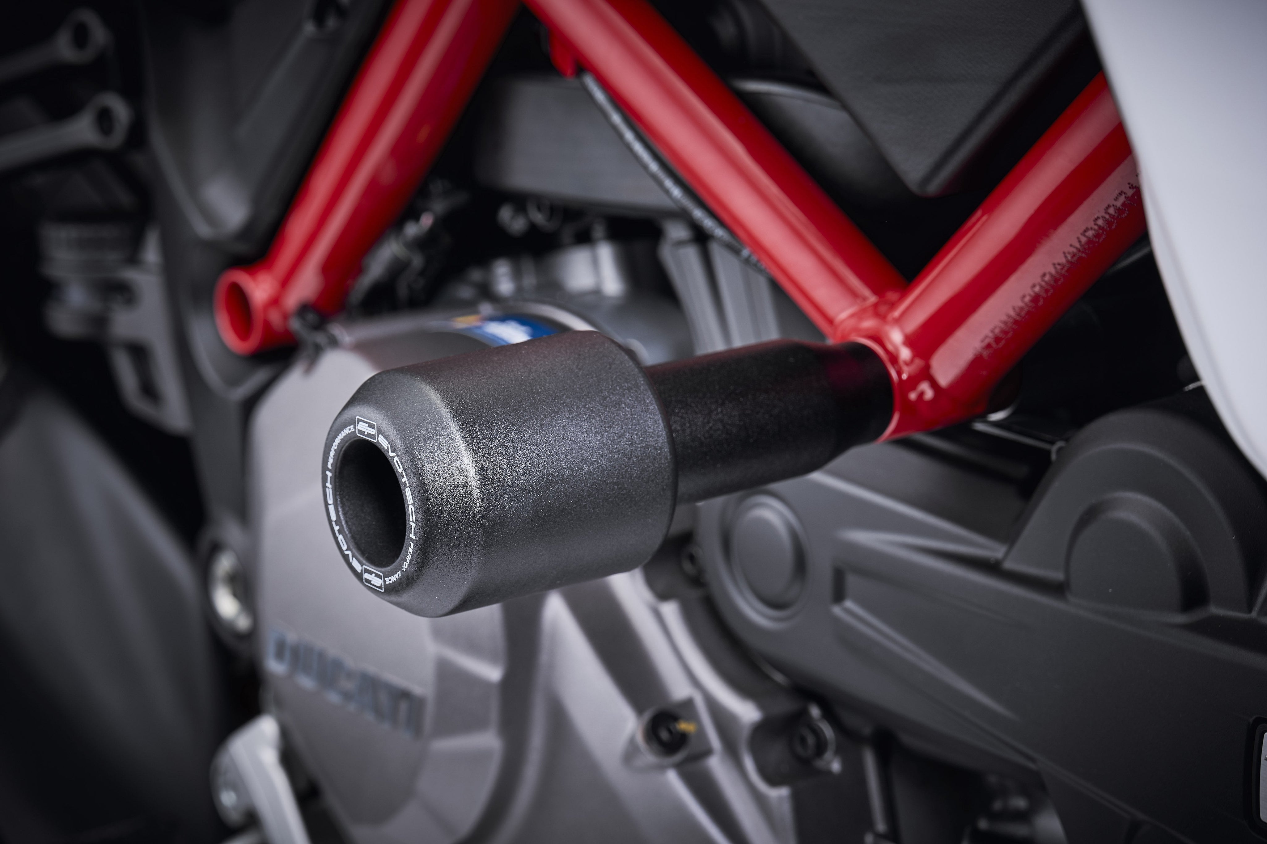 EP Ducati Multistrada 1260 Pikes Peak Crash Bobbins (2018-2020)