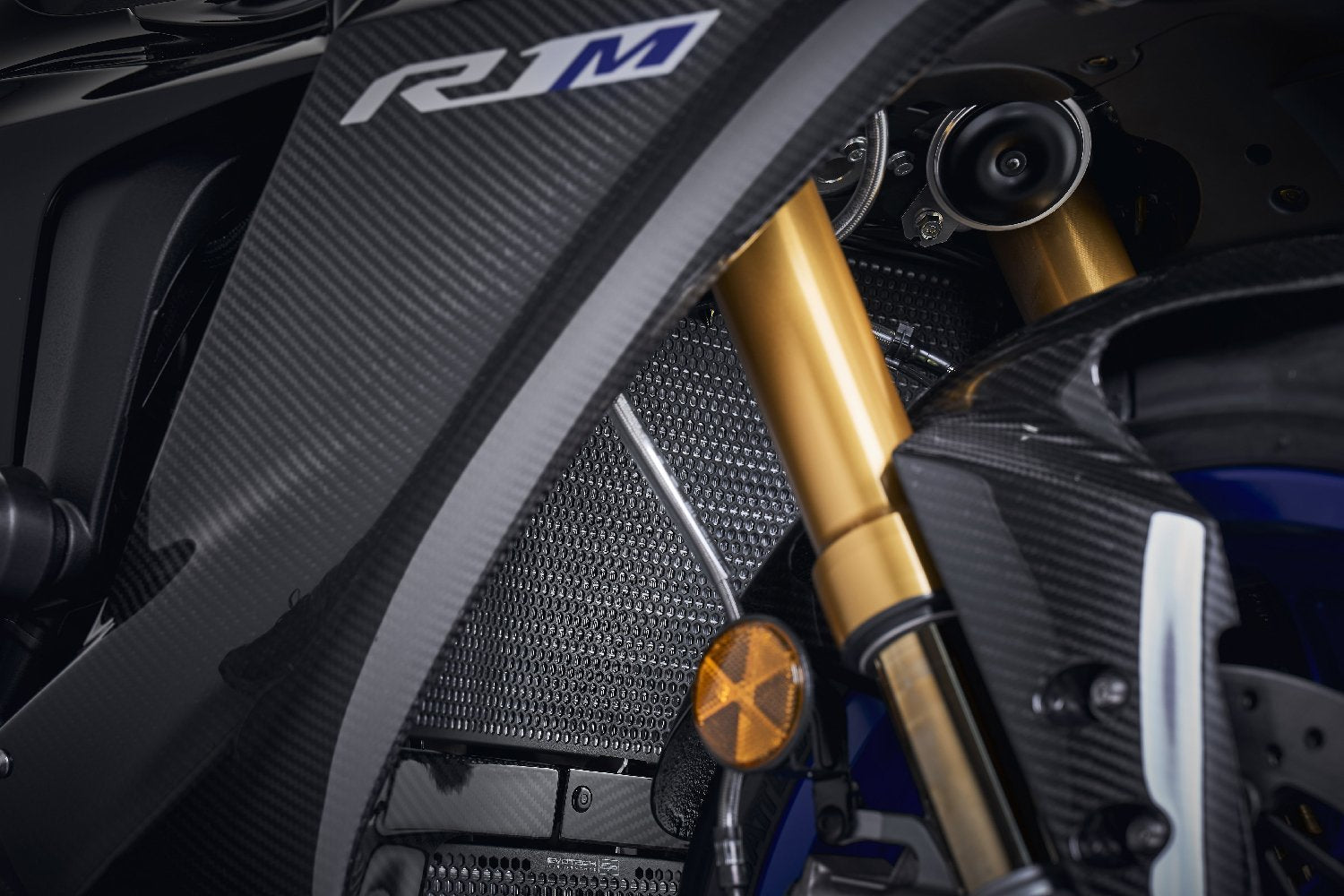 EP Yamaha YZF-R1 Radiator Guard 2015 - 2019