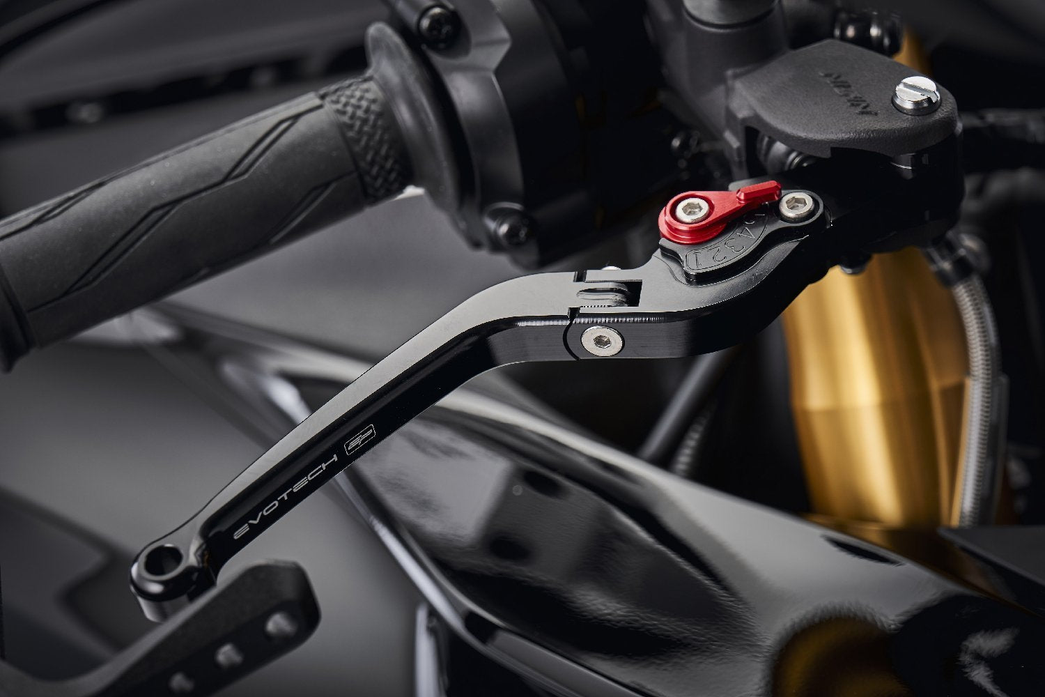 Evotech-2020-Yamaha-R1-M-Brake-Lever-PRN002396-003908-L1030317_fc2eac40-55ea-494d-a820-0aff8100fecf.jpg