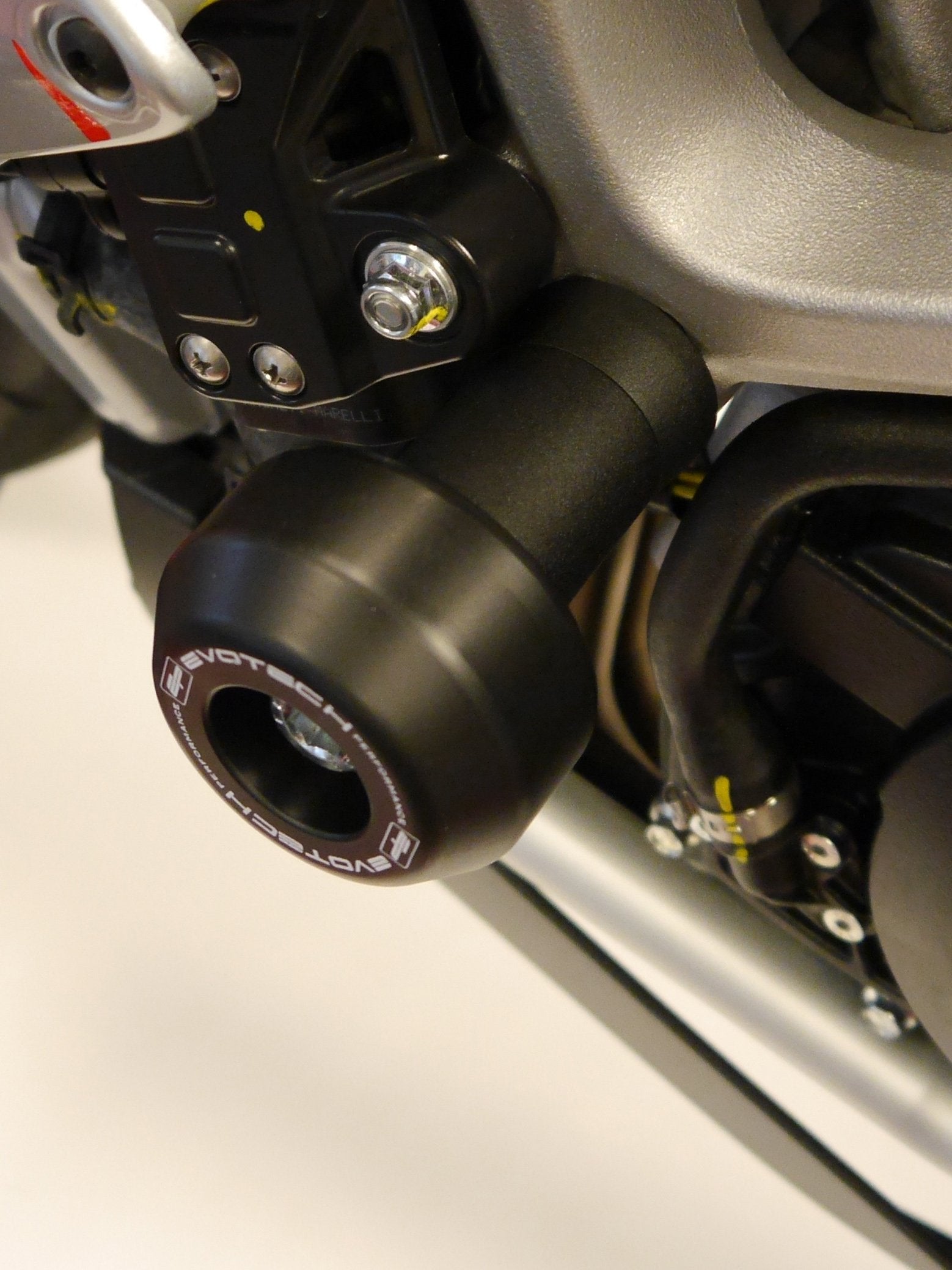 EP Aprilia Tuono V4 1100 RR Crash Protection Bobbins 2015 - 2016