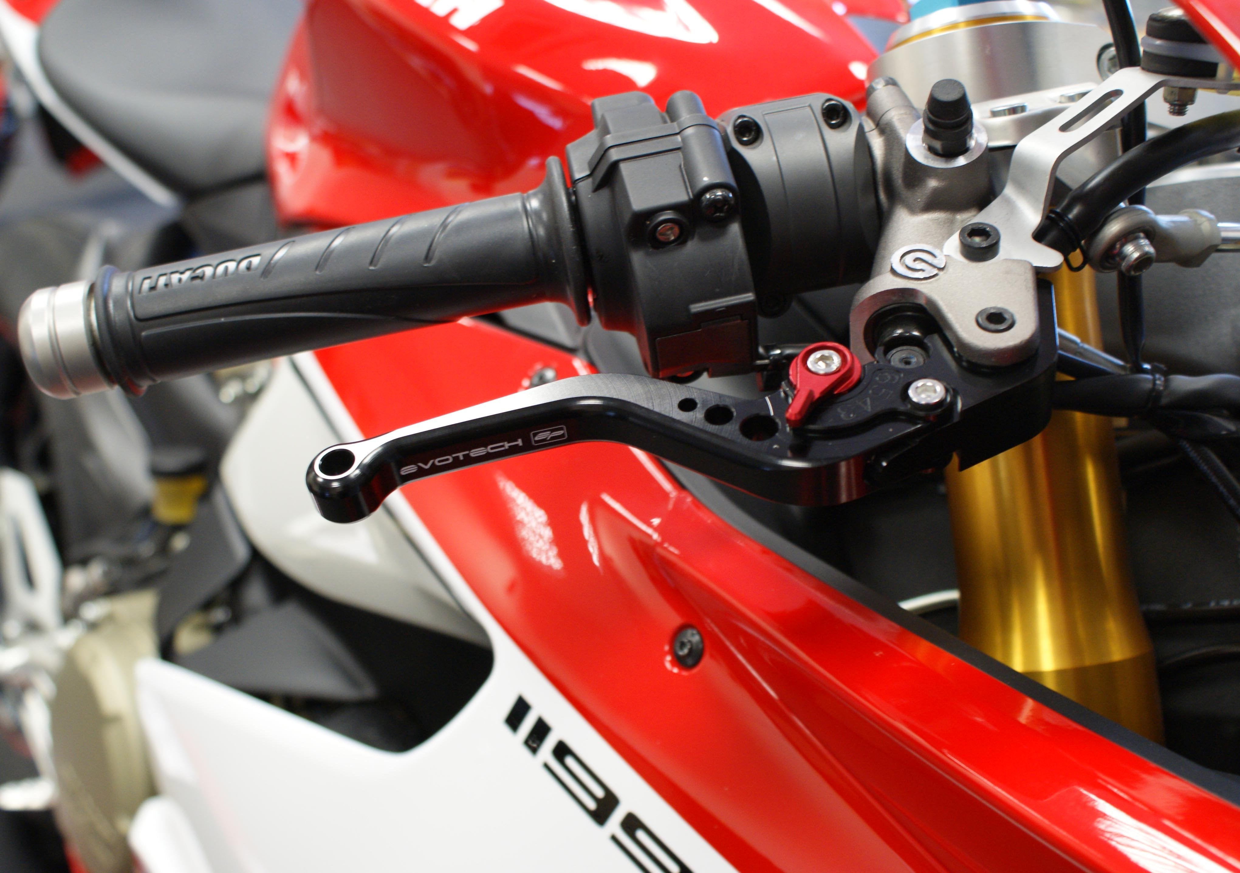 Evotech-Ducati-Panigale-1199-Short-Brake-Lever-PRN002407-01_c20e42f8-f975-4b4d-973e-bf8565448c9a.jpg