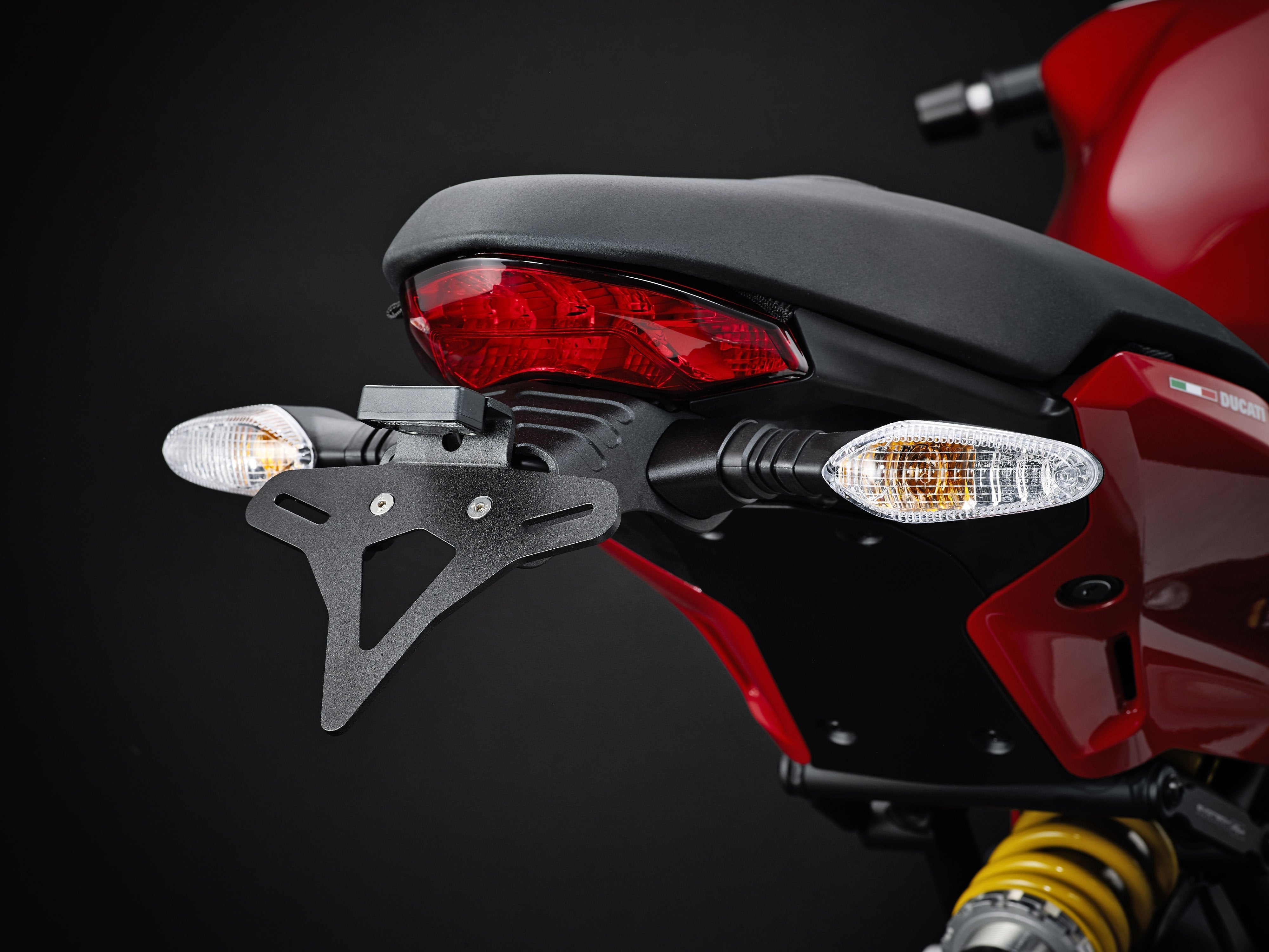 Evotech-Ducati-Supersport-Tail-Tidy-PRN013736-57071_b4ac0baf-9373-4c55-90b6-ba55573cabae.jpg