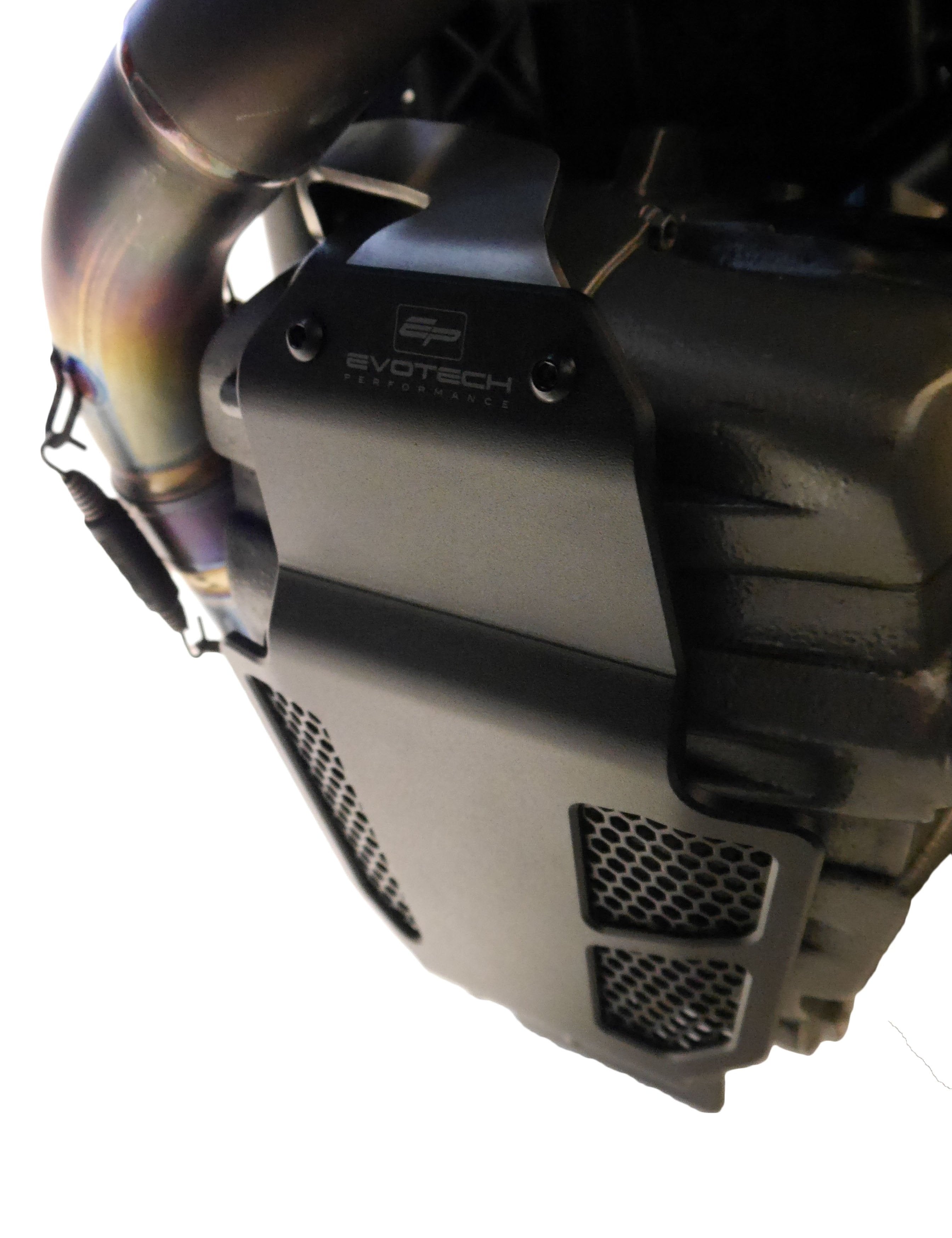 Evotech-KTM-1290-Super-Duke-R_Engine-Guard-PRN013616-P1170110.jpg