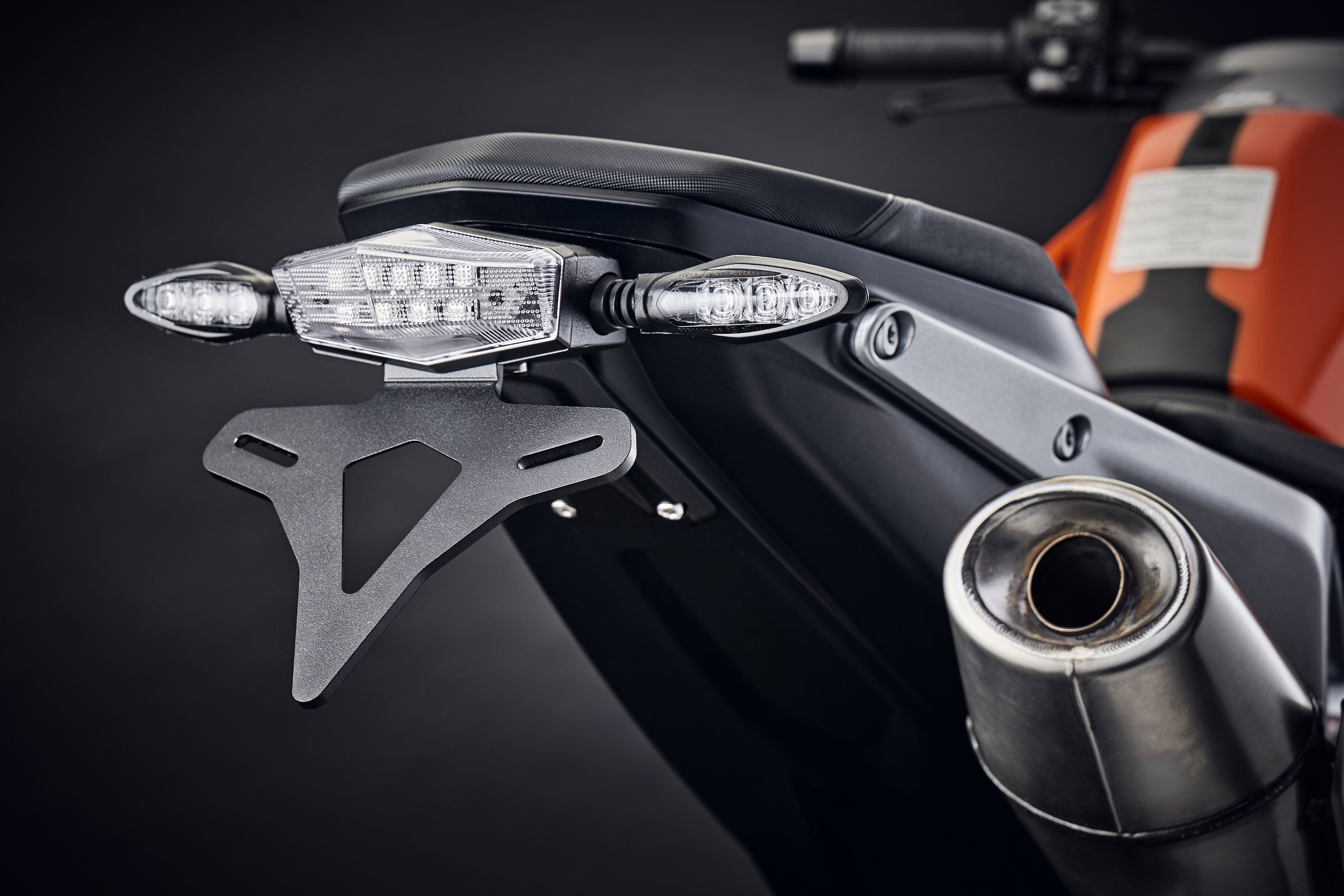 Evotech-KTM-Duke-790-Tail-Tidy-PRN014017-L1170773.jpg