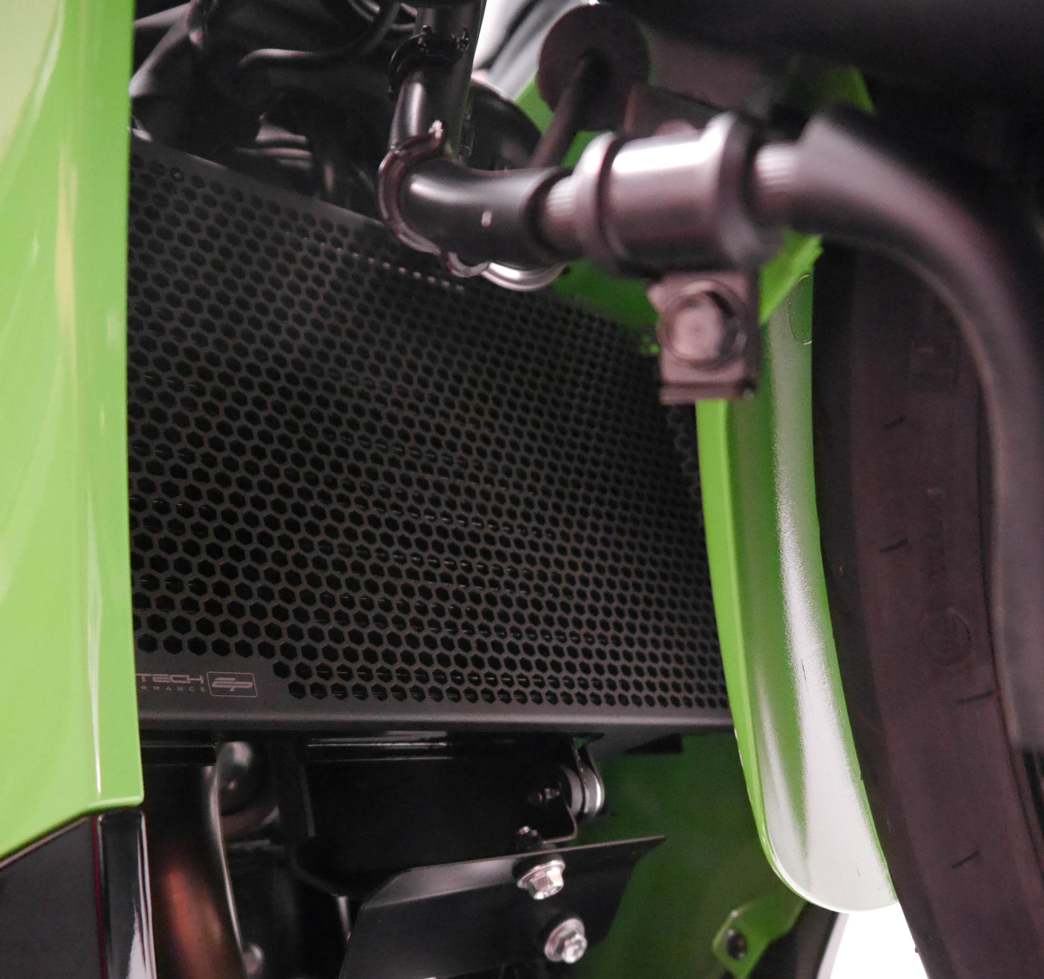 EP Kawasaki Ninja 250 SL Radiator Guard 2015-2019