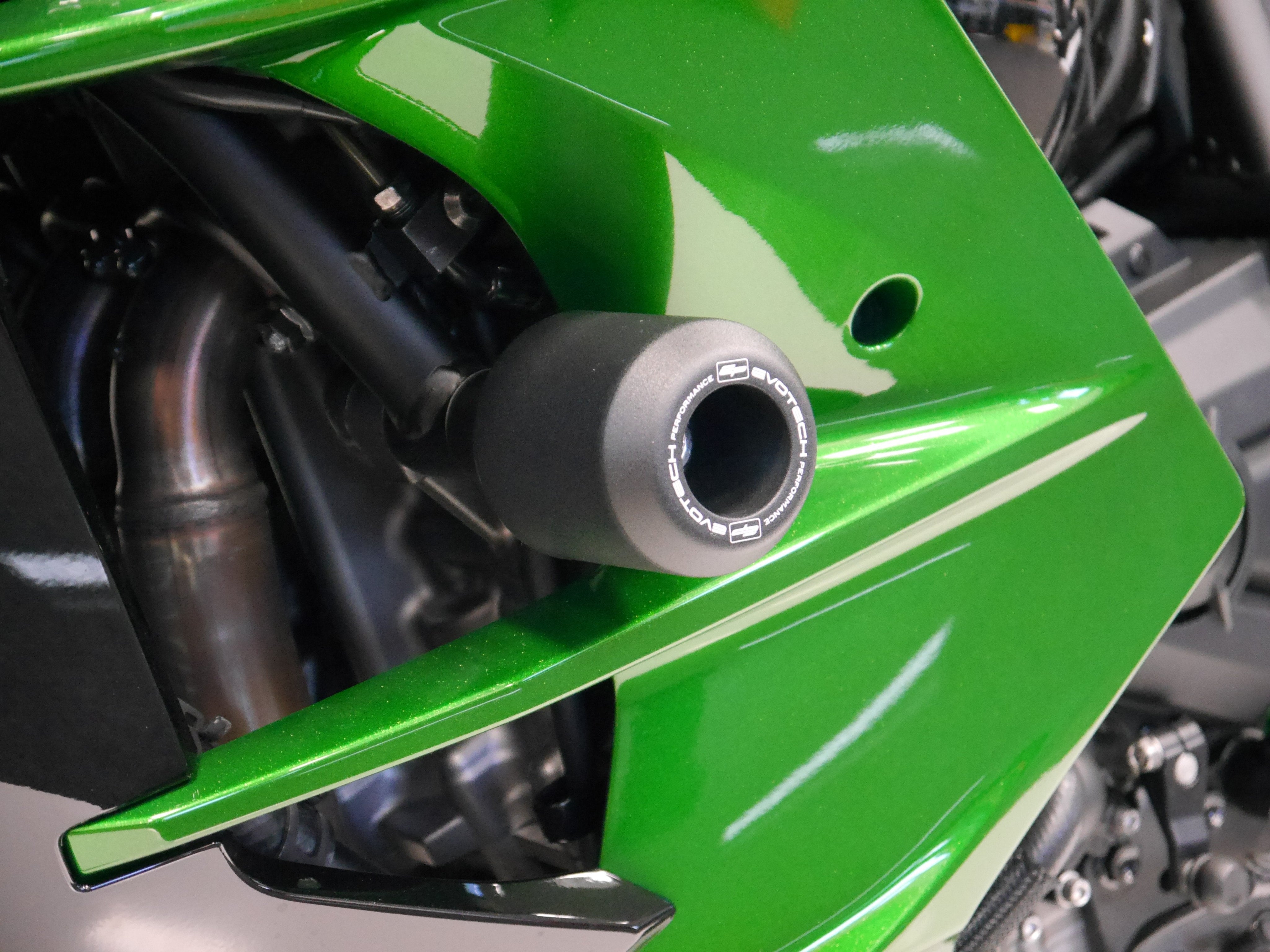 EP Kawasaki Ninja H2 SX Tourer Main Frame Crash Protection (2018+)