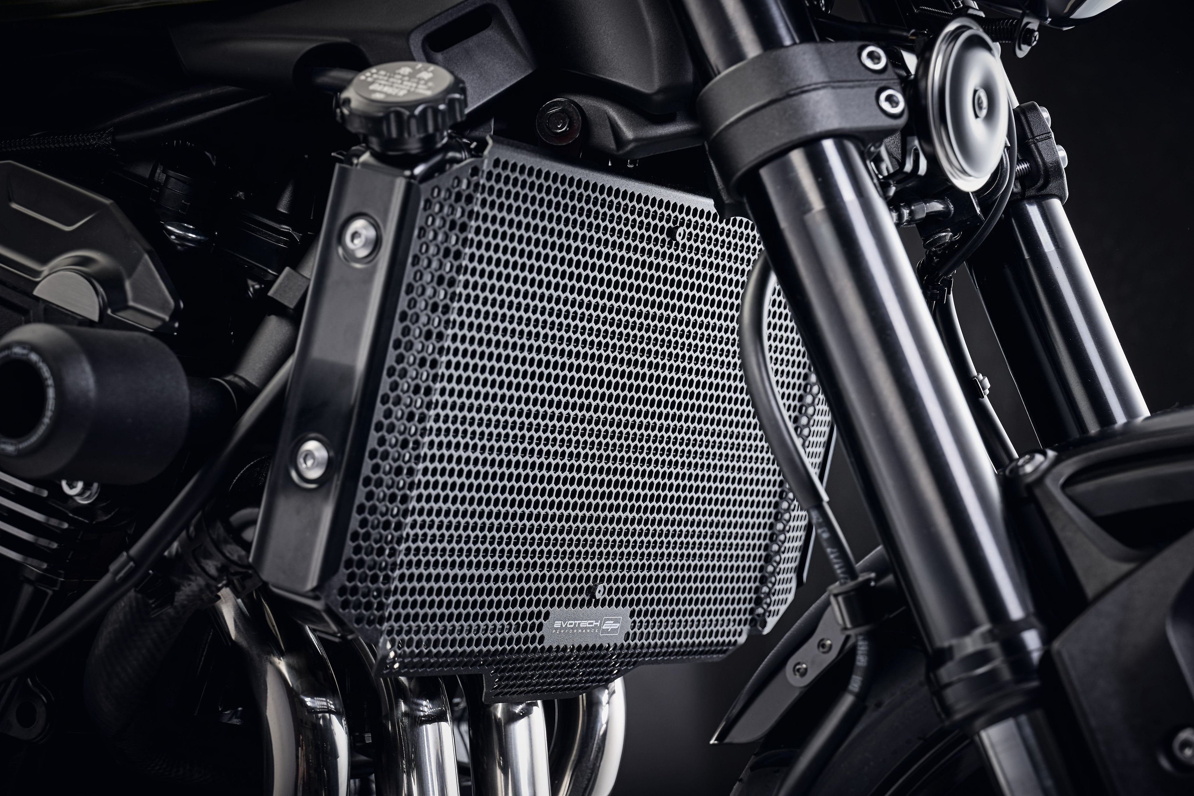EP Kawasaki Z900RS Radiator Guard (2018 - 2020)