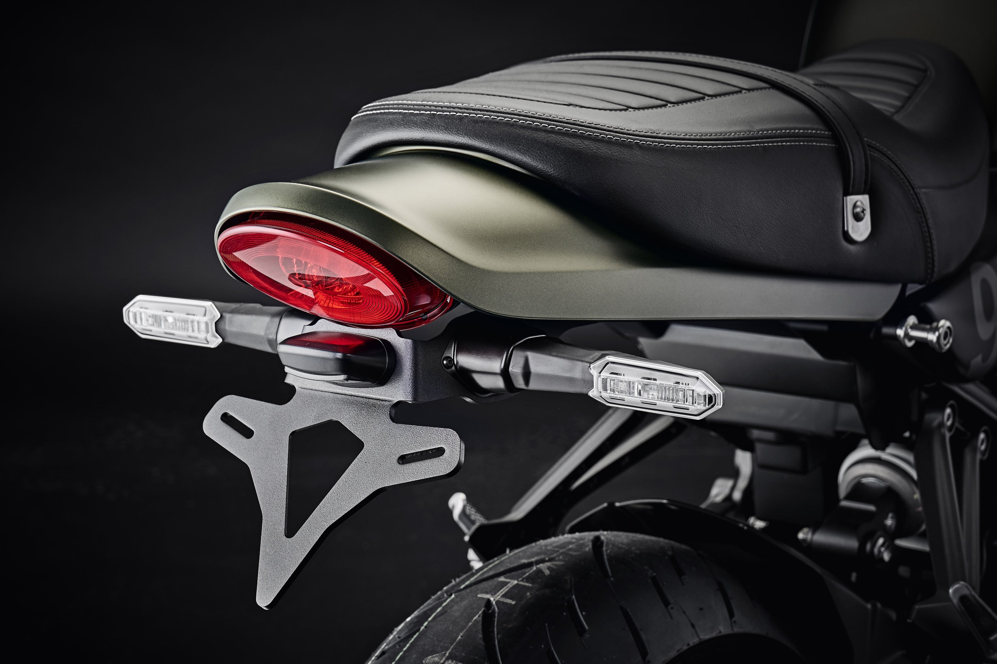 Evotech-Kawasaki-Z900RS-Tail-Tidy-L1100815.jpg